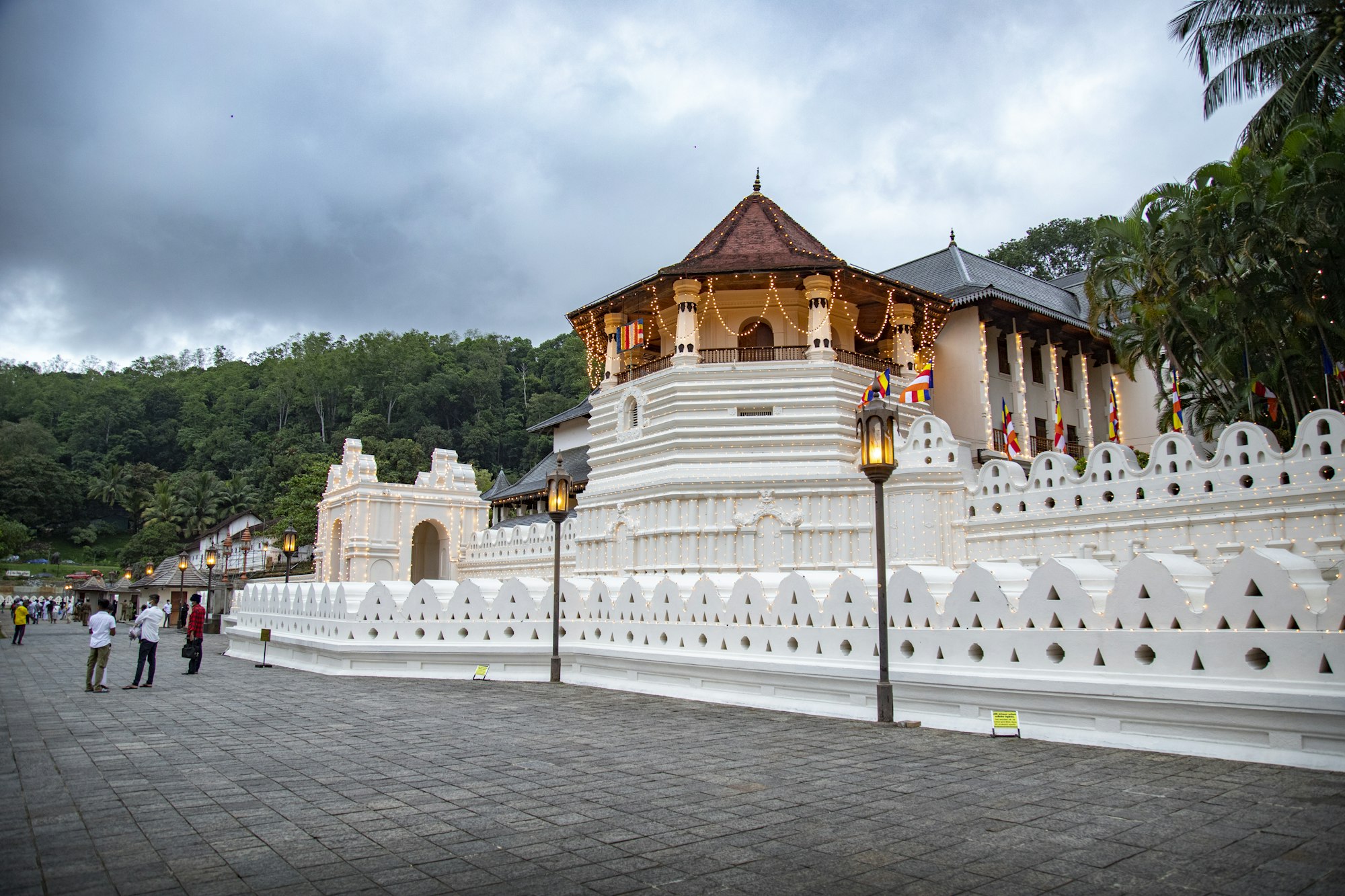 Zahntempel (Sri Dalada Maligawa) in Kandy